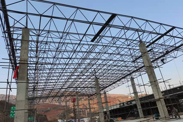 姜堰钢结构网架图片